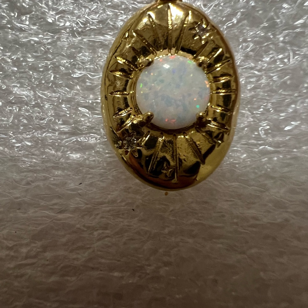 Local Electric Gold with Opal beautiful Necklace NIOB - Picture 10 of 16